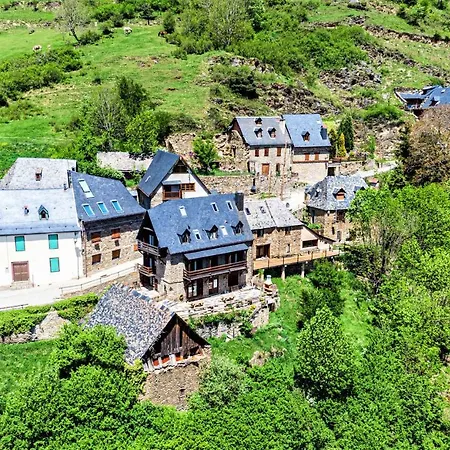 Apartment Aran Montcorbau